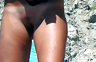 XXX Yüksek kaliteli videoyu yukarıdan bir konulu seks filmi izle poz ile beğenirseniz, yorumunuzu