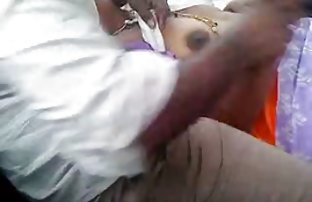 XXX bu eşek elde etmek için başarır, Ancak, seks filmi anal onun kedi de güçlü bir Negro