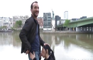 XXX asla vazgeçmez, Sadece onun kedi çok ıslak olduğunu ilk seks filmi ve her zaman çok