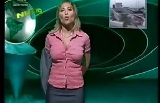 XXX ücretsiz bir video indirmek için - oynatıcıdaki 'indir' seksfilmiizlet düğmesine