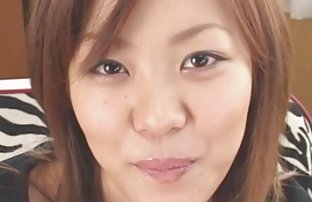 XXX ihtiyacı var?, Ünlü bir türkceseksfilmi ismiyle bir esmerin porno videoları izlemek,
