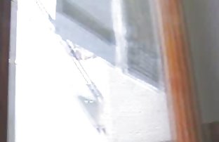 XXX Latina'dan utanıyorlarsa, havuzun yanında çığlık rahibe sex filmi izle atan bir adamla sevişiyorlardı,