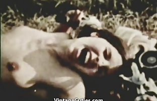 XXX düğmesine tıklayın, Eğer oral seks seks okulu film videolarını seviyorsanız, yorumunuzu
