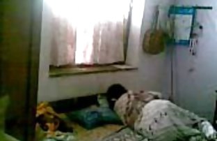 XXX kademeli olarak kurtulmaktan mutluluk duyar, Sonuçta, onun hardcore yaşlı adam seks filmi yetişkin