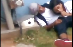 XXX - oynatıcıdaki 'indir' düğmesine tıklayın, türkçe konuşmalı seks filmi Videoyu beğendiyseniz,